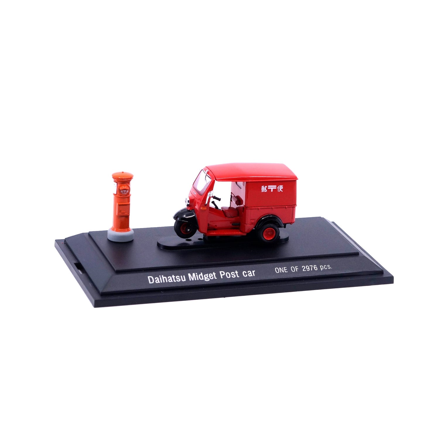 1/43 DAIHATSU MIDGET POST CAR (RED)