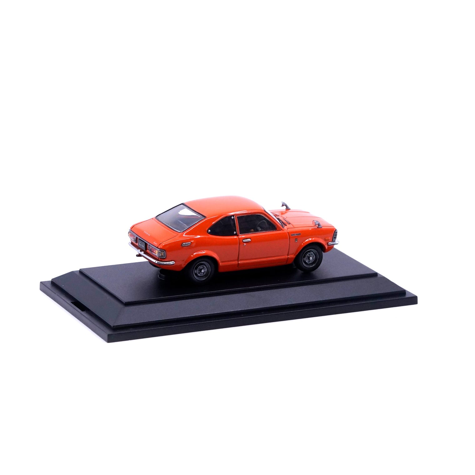 1/43 TOYOTA COROLLA LEVIN (TE 27) (ORANGE)