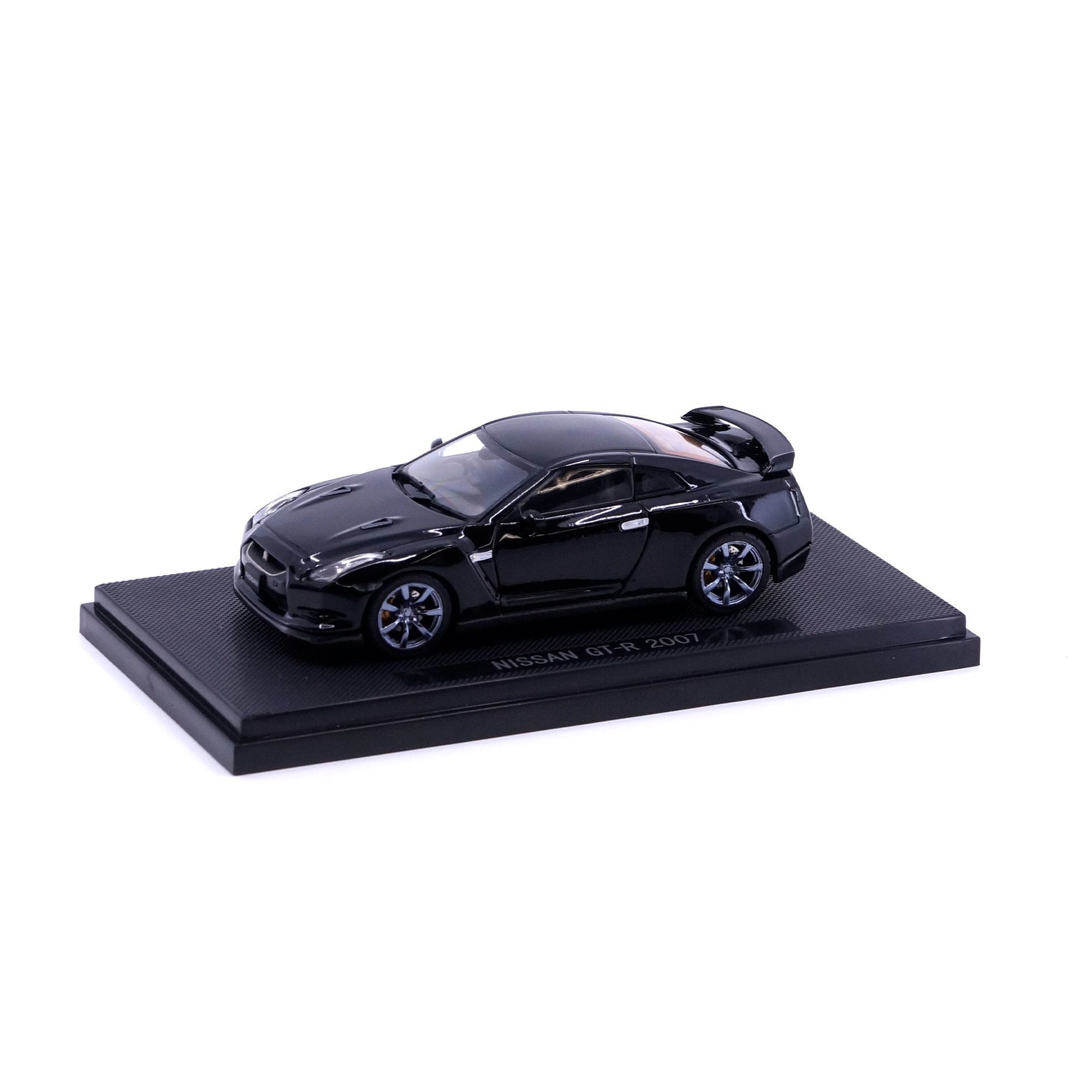 1/43 NISSAN GT-R (SUPER BLACK)