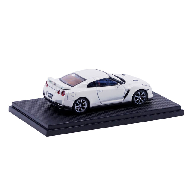 1/43 NISSAN GT-R Black edition (WHITE)