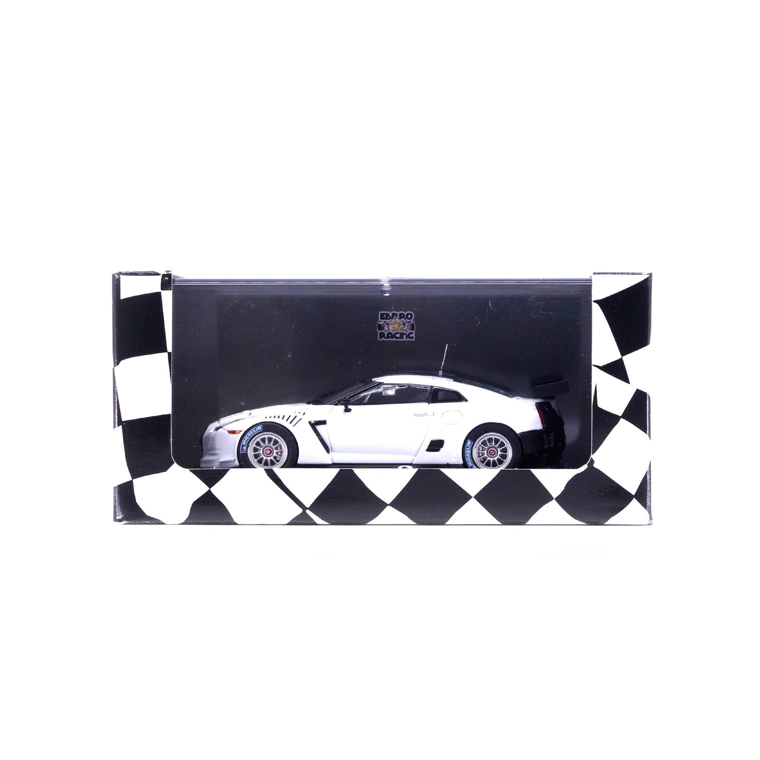 1/43 NISSAN GT-R GT1 2010 ver. Fuji shake down No.2 (WHITE)