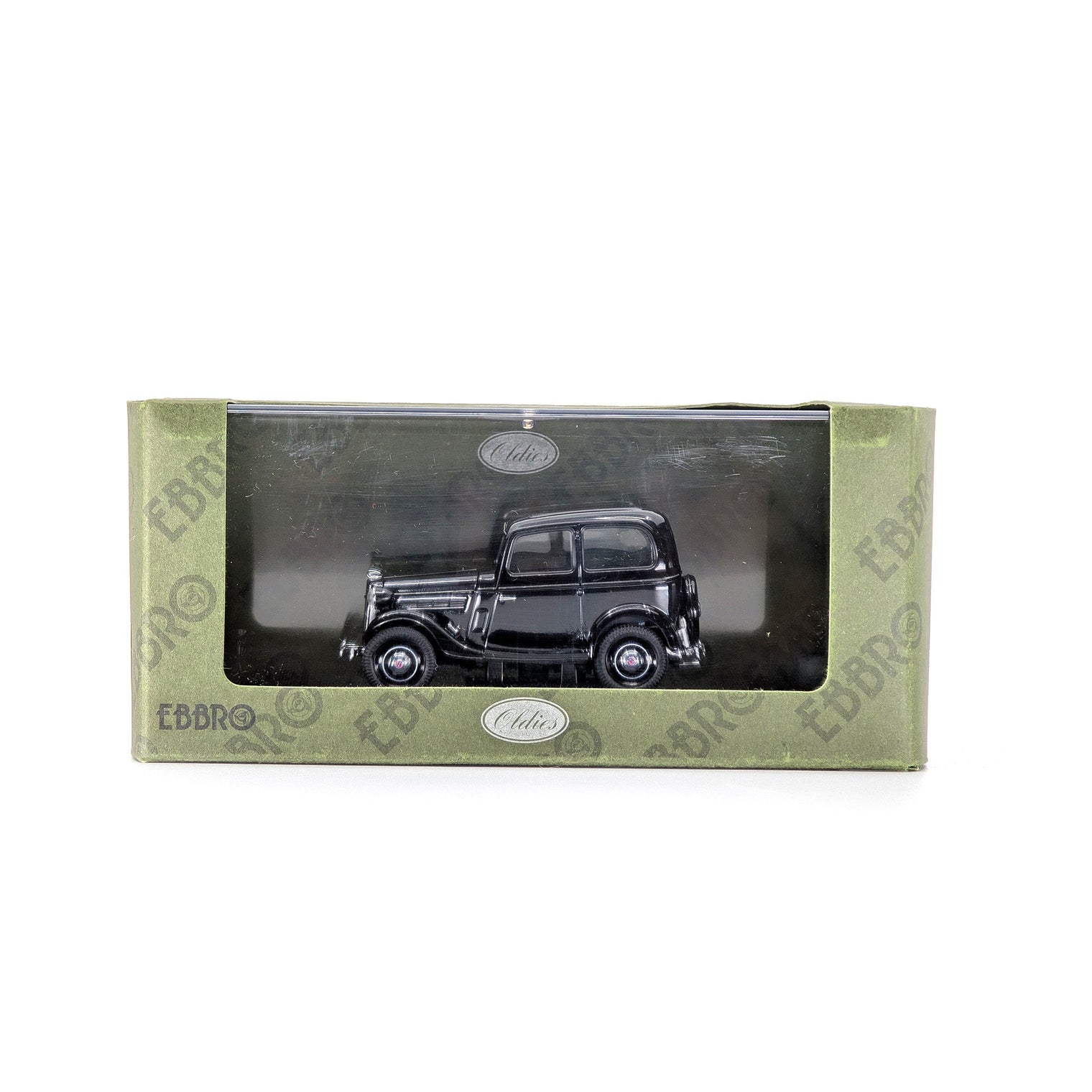 1/43 DATSUN 17 sedan 1938 (BLACK)
