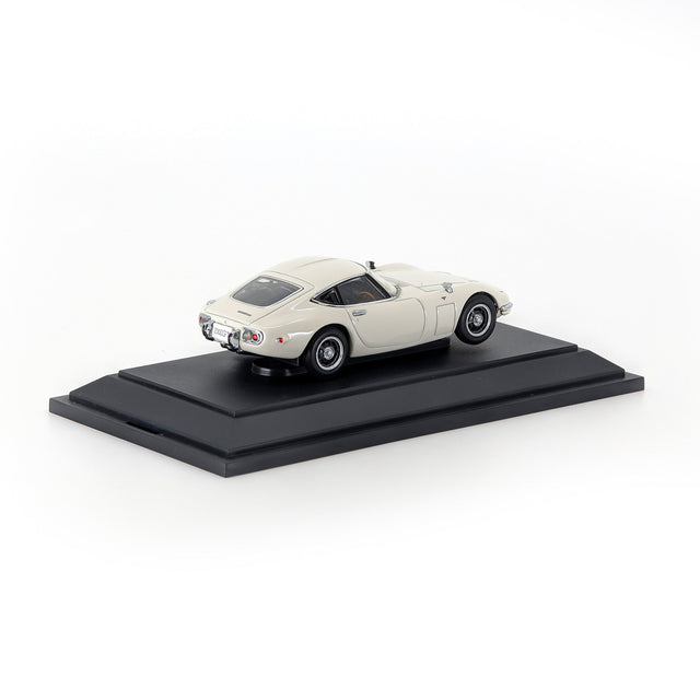 1/43 TOYOTA 2000GT（WHITE）