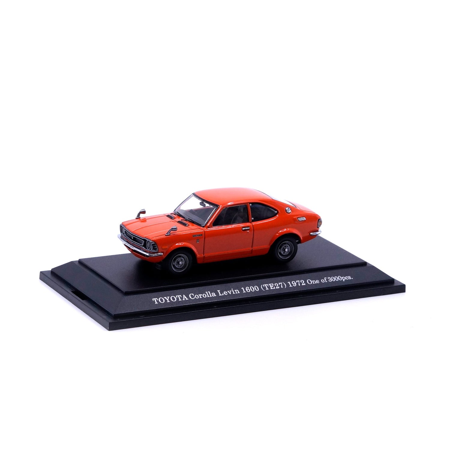 1/43 TOYOTA COROLLA LEVIN (TE 27) (ORANGE)