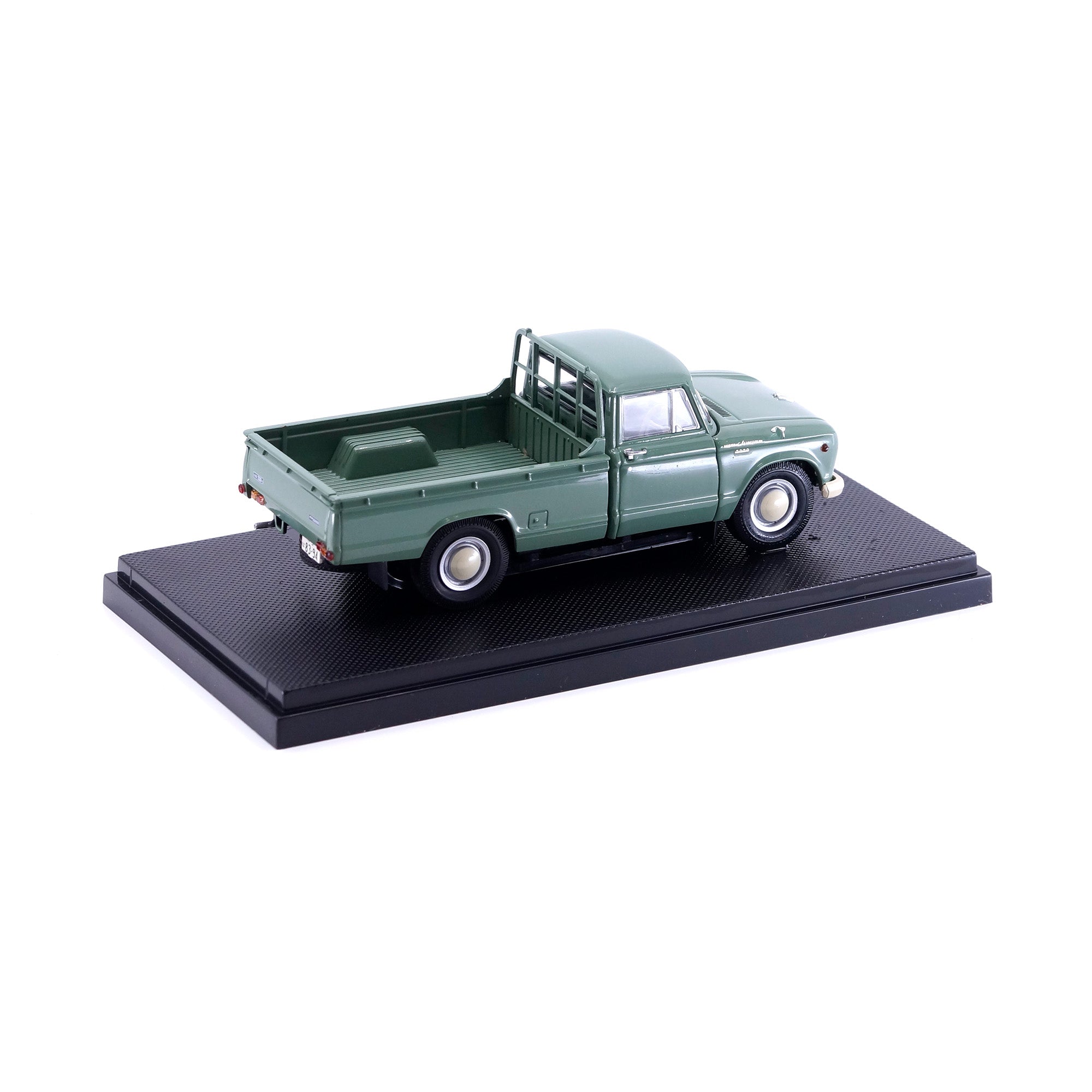 1/43 NISSAN JUNIOR TRUCK 1962 (GREEN) – EBBRO