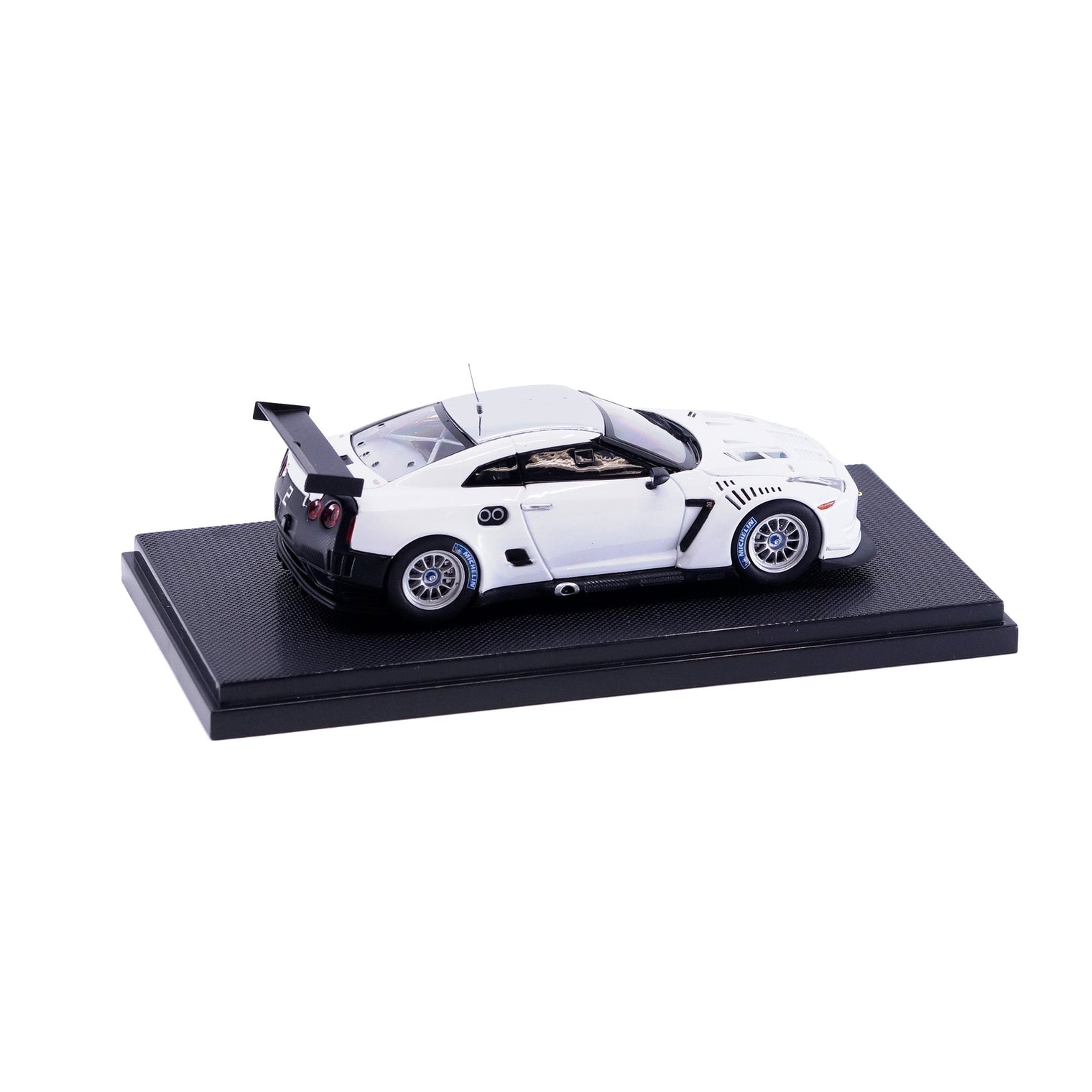 1/43 NISSAN GT-R GT1 2010 ver. Fuji shake down No.2 (WHITE)