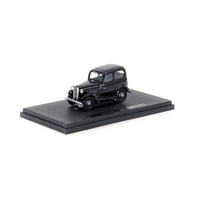 1/43 DATSUN 17 sedan 1938 (BLACK)
