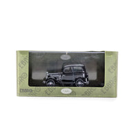 1/43 DATSUN 17 sedan 1938 (BLACK)