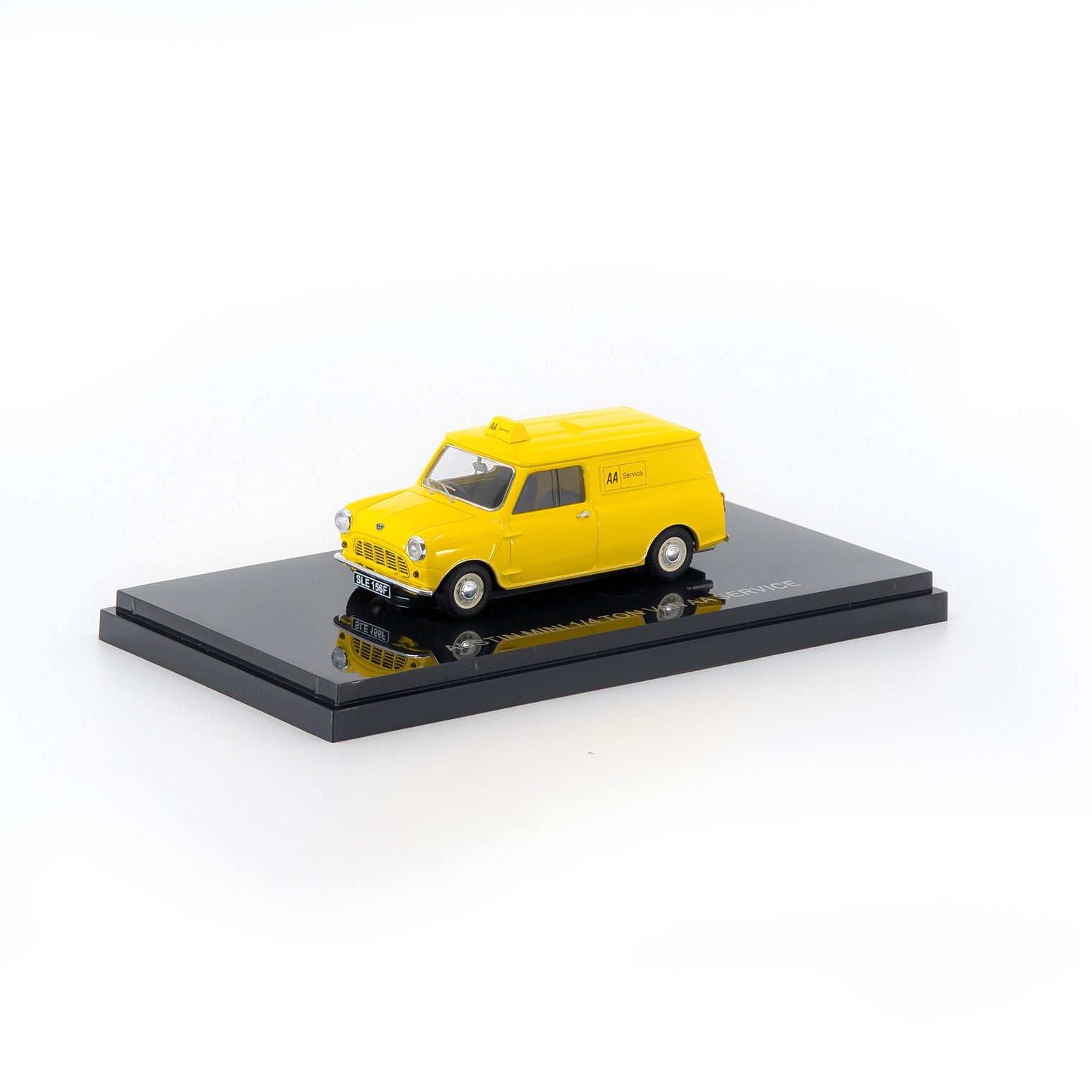 1/43 Austin Mini 1/4ton van A4