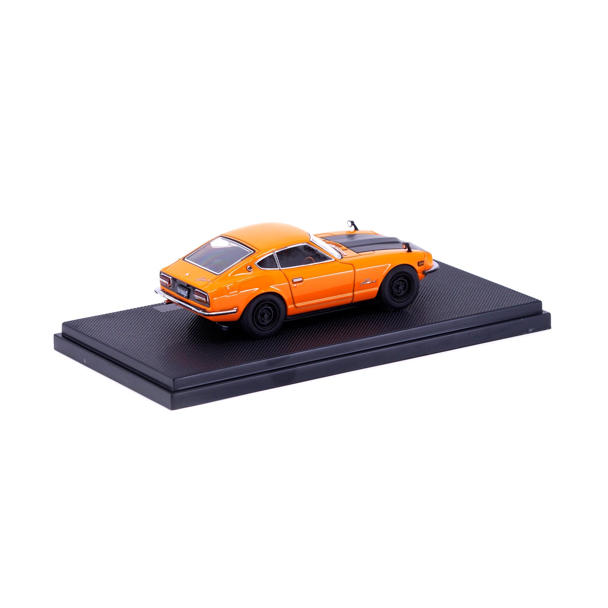 NISSAN – EBBRO