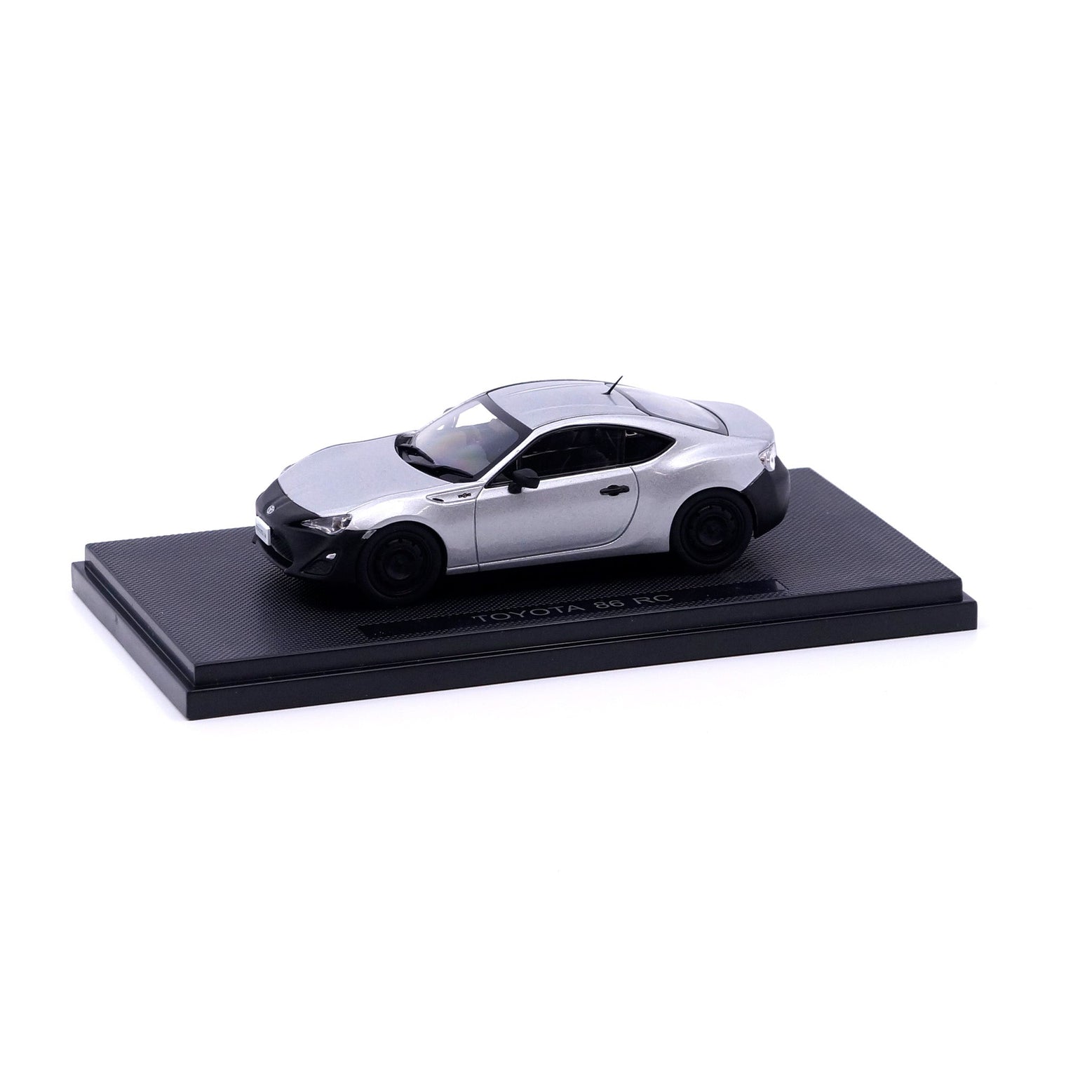 1/43 TOYOTA 86 RC (Sterling Silver Metallic)