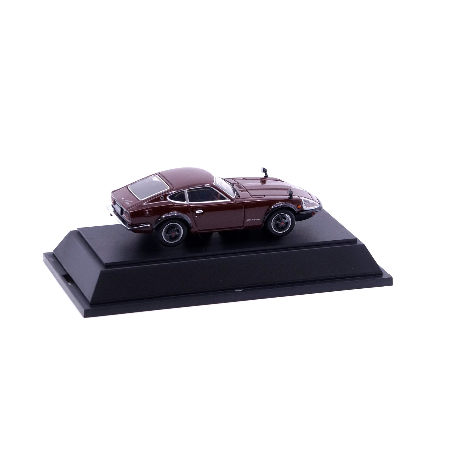 1/43 NISSAN FAIRLADY ZG (BROWN)