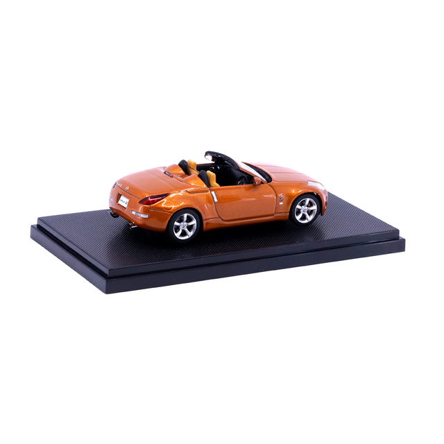 1/43 NISSAN FAIRLADY Z ROADSTER 2005 (ORANGE)